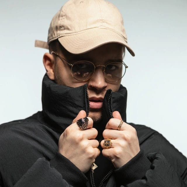 Eptic profile picture